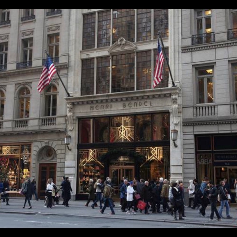 Goodbye HENRI BENDEL
